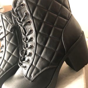 Zigi Soho Heeled Boots.